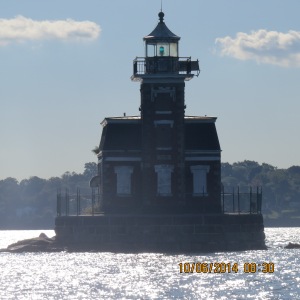 The Throg's Neck Lighthouse stands at the entrance to the East River